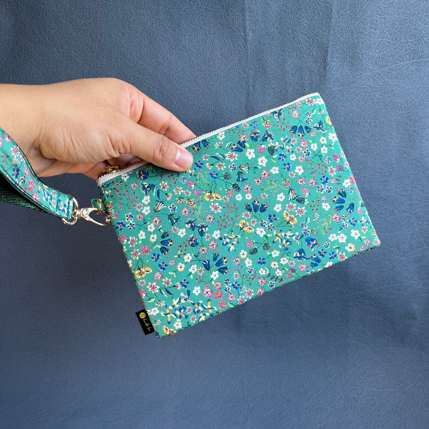 Wristlet Zip Pouch - Liberty Donna